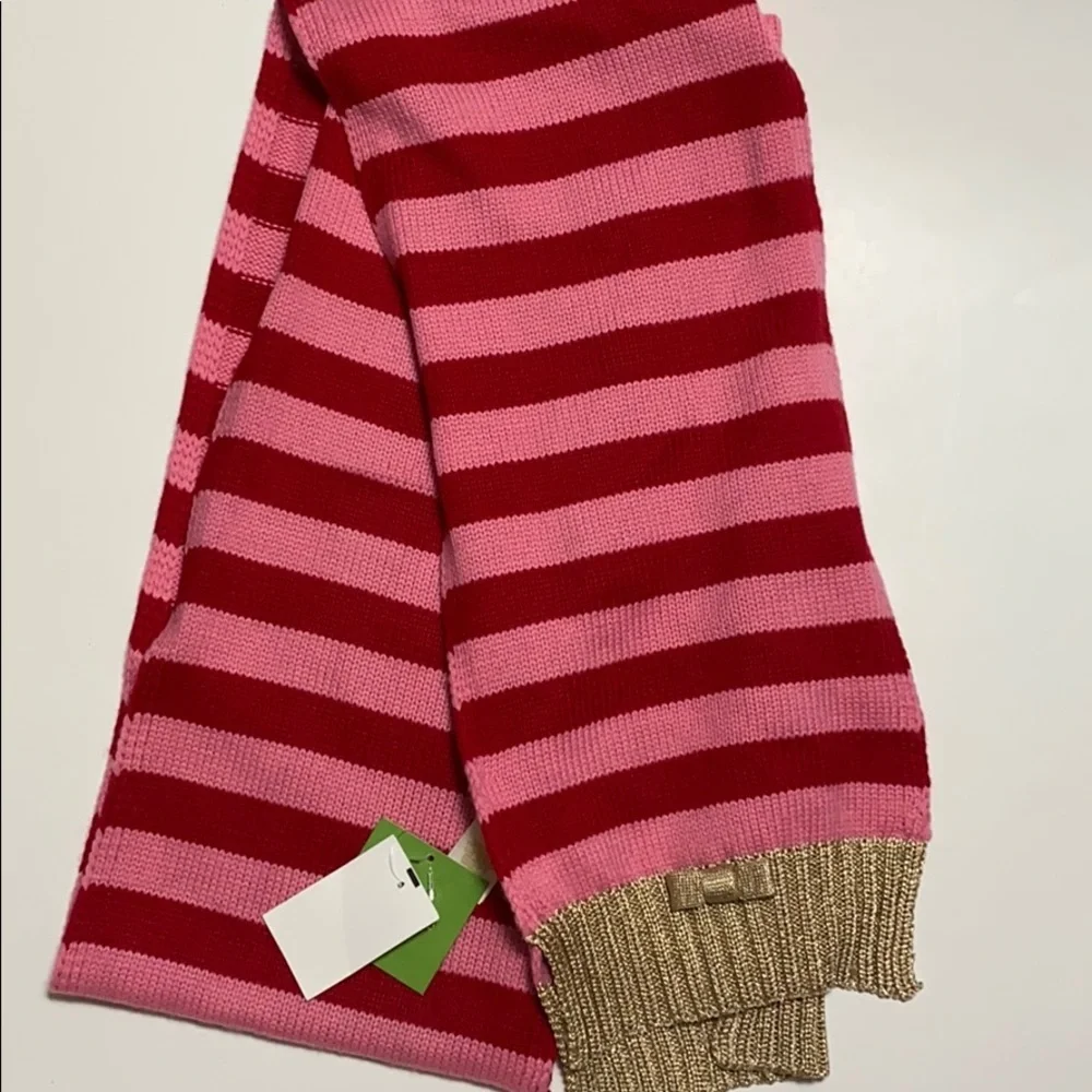 NWT Kate spade pink and gold winter scarf 🧣